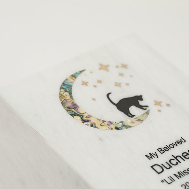 Monumental Memorials Pet Cat Moon Pink Inlay, Whte