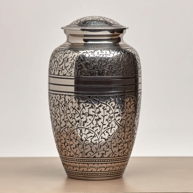 Silver Oak, Full Size Urn