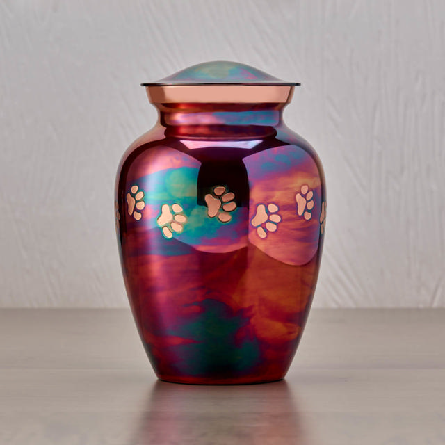 Classic Paw Raku, Petite Urn