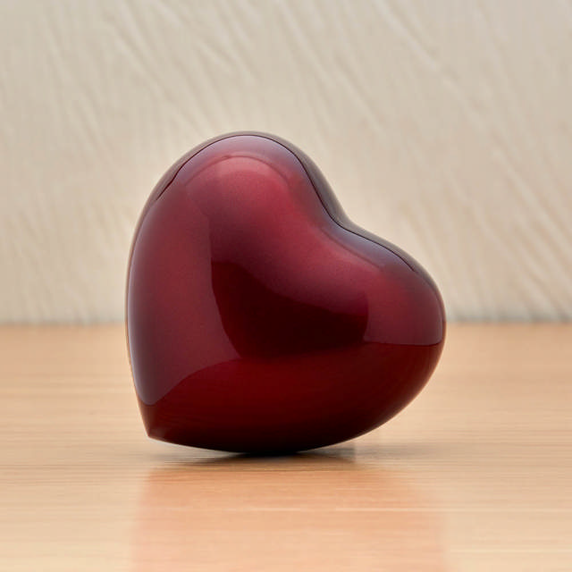Arielle Ruby Heart Urn