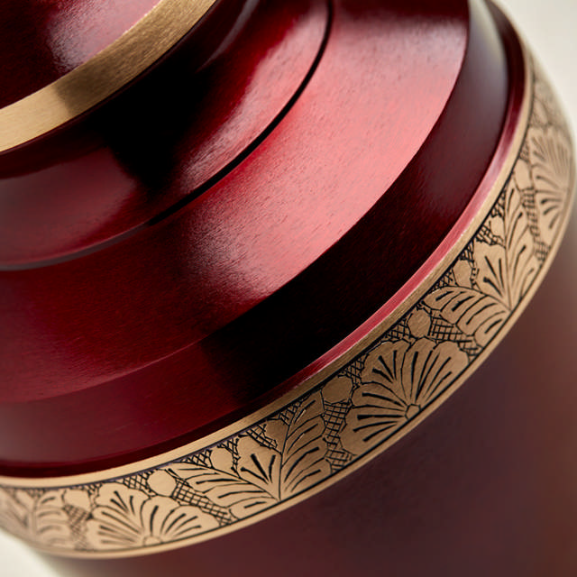 Grecian Crimson, Full Size Urn