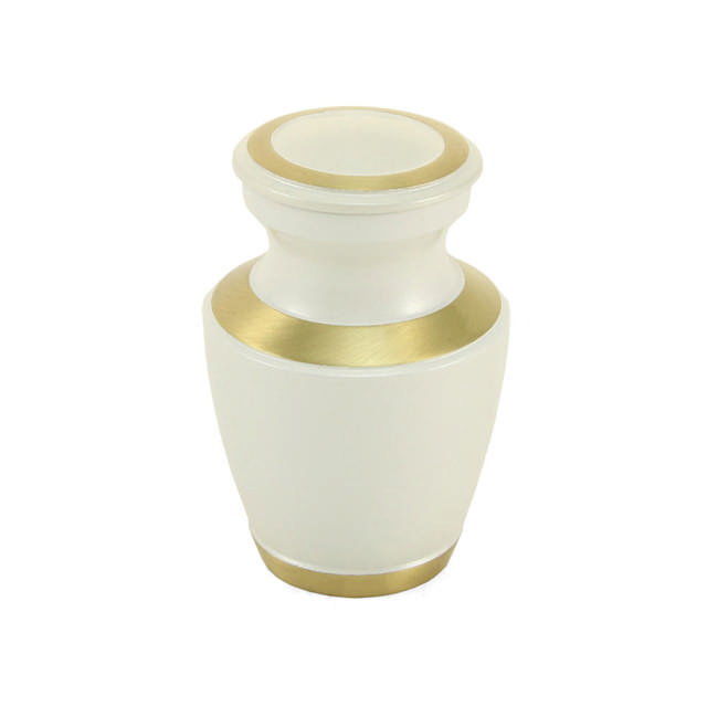 Trinity Pearl Keepsake