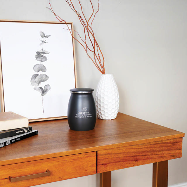 Nouveau Granite, Small