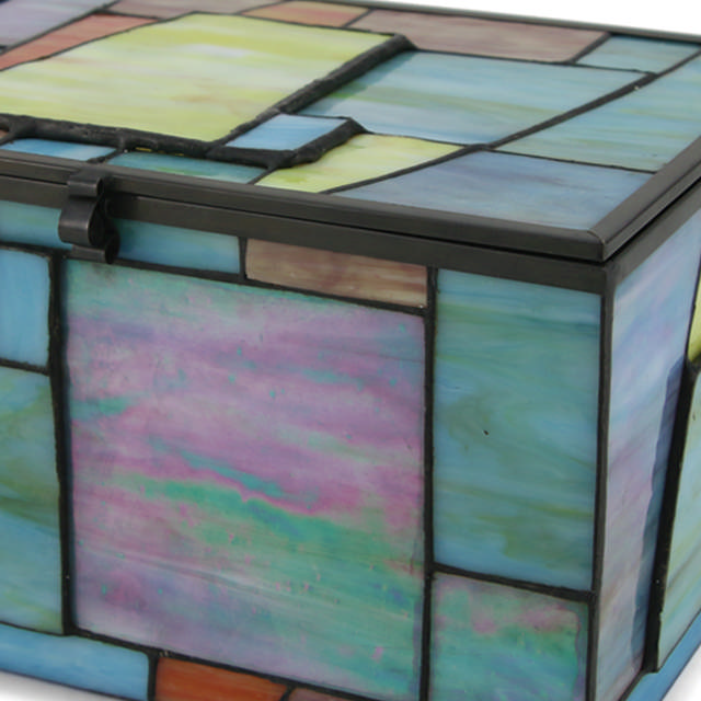 Paragon Geometric, Large Memory Chest