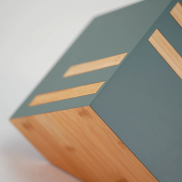 Icon Matte Sage/Bamboo